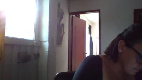 Snapshot of lau16310 chatting on June 15, 8:44 pm Laura online show from June 15, 8:44 pm