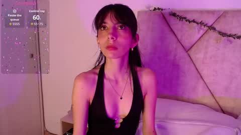 Laura online show from November 29, 5:27 pm