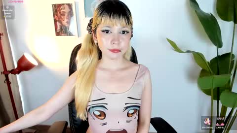laukyubey1 online show from May 13, 8:16 pm