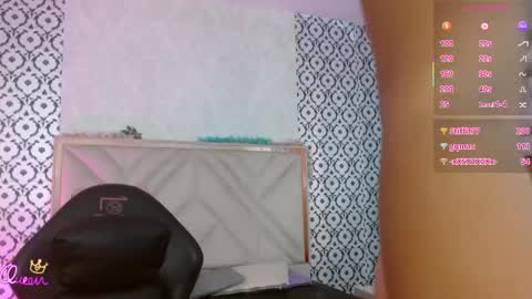 laulin_tay online show from May 6, 3:57 am