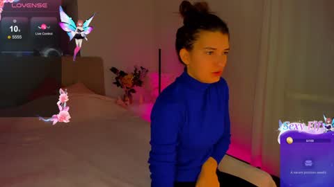 Laura online show from December 21, 6:41 am