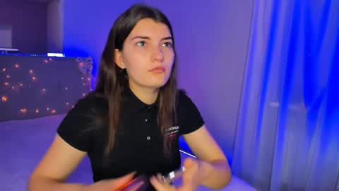 Laura online show from May 5, 5:26 am