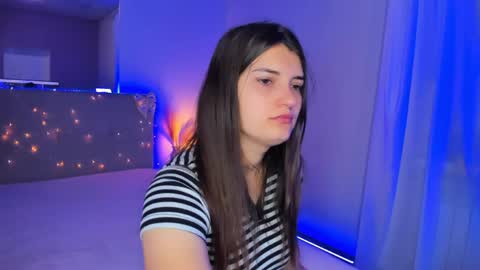 Laura online show from May 16, 4:53 am