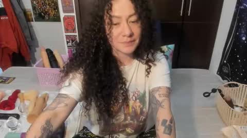  Wen  online show from March 18, 5:16 pm