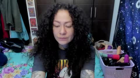  Wen  online show from May 5, 3:53 pm