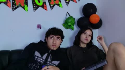 laura_and_kevin online show from October 7, 4:37 pm