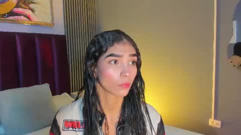 Laura online show from June 20, 11:46 am