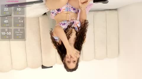 laura_homme online show from June 6, 10:47 pm