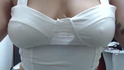  Laura  online show from September 12, 1:22 pm