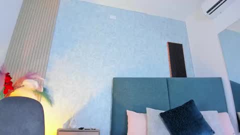 Snapshot of laura_ivy chatting on March 25, 12:55 pm LauraIvy online show from March 25, 12:55 pm