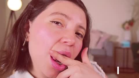 Laura Lee. online show from January 13, 2:18 am