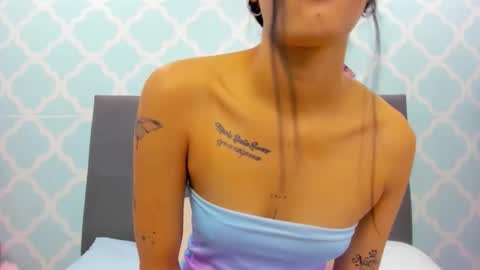 L A U R A online show from January 13, 12:10 pm