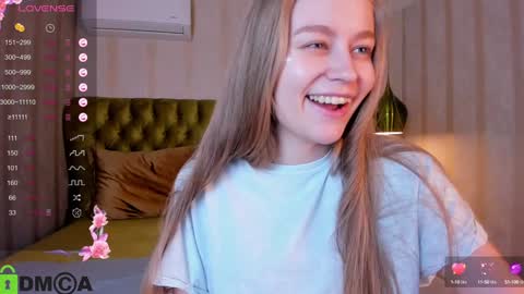 Laura online show from January 1, 4:50 pm