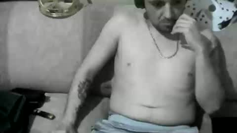 lauradecuada2 online show from April 7, 12:38 pm