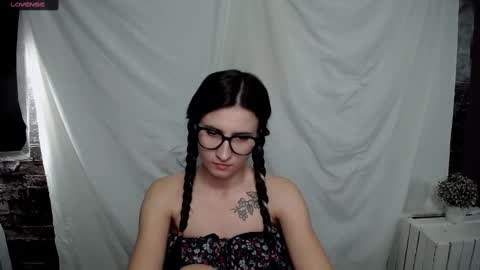 Laura online show from January 23, 2:50 pm