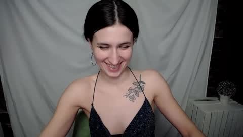 Laura online show from February 15, 2:55 pm