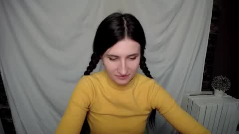 Laura online show from February 16, 11:49 am