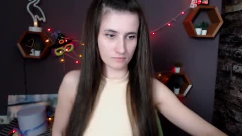 Laura online show from February 28, 9:47 am