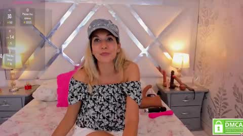 Laura online show from February 17, 7:26 am