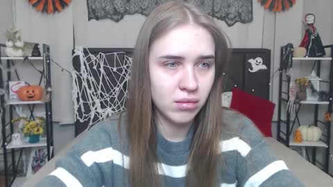 LauraHlot online show from October 24, 5:31 pm