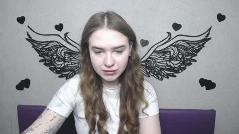 LauraHlot online show from April 29, 6:06 am