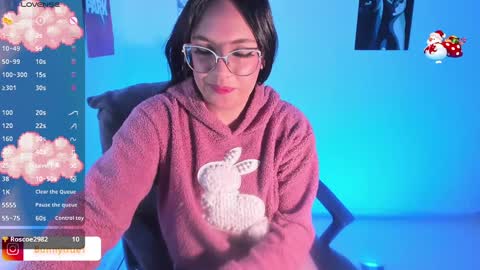 Snapshot of lauraohana chatting on January 23, 7:40 pm lauraohana online show from January 23, 7:40 pm