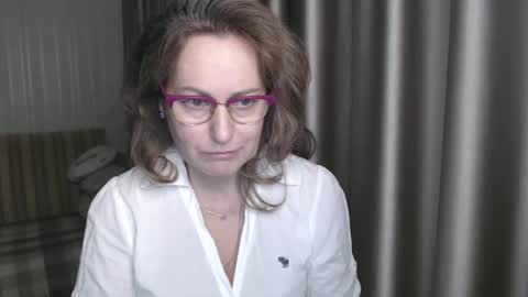 Snapshot of lauraoven1 chatting on January 5, 4:38 pm Lauraoven1 online show from January 5, 4:38 pm