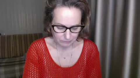 Snapshot of lauraoven1 chatting on February 1, 6:08 pm Lauraoven1 online show from February 1, 6:08 pm