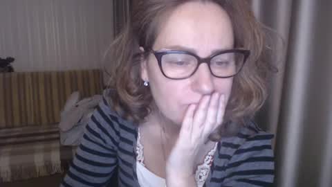 Snapshot of lauraoven1 chatting on February 13, 6:05 pm Lauraoven1 online show from February 13, 6:05 pm