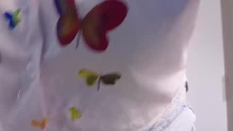 Snapshot of laurasex_21 chatting on November 26, 9:27 pm Laura online show from November 26, 9:27 pm