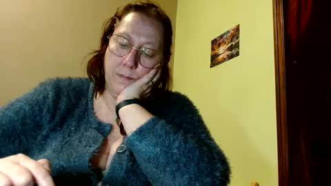 laureanne online show from February 10, 8:42 pm