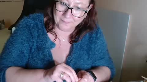 laureanne online show from March 11, 4:07 pm