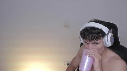 Laureent online show from October 7, 6:43 am