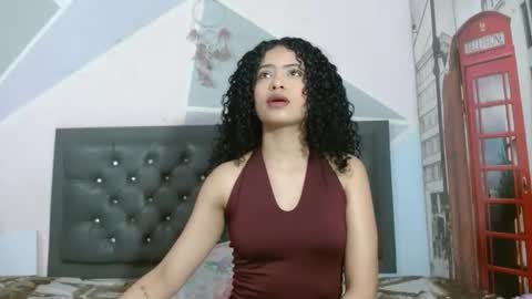 Sara online show from May 4, 12:45 pm