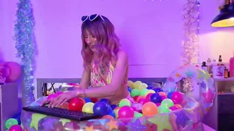 Lauren evans9 online show from February 22, 3:18 am