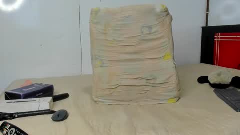 lauren_mark_ online show from October 20, 9:04 pm