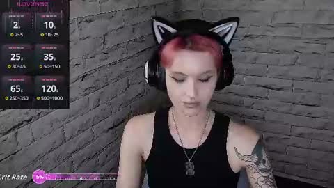 Snapshot of lauren_raquel chatting on July 1, 7:13 pm Eva online show from July 1, 7:13 pm