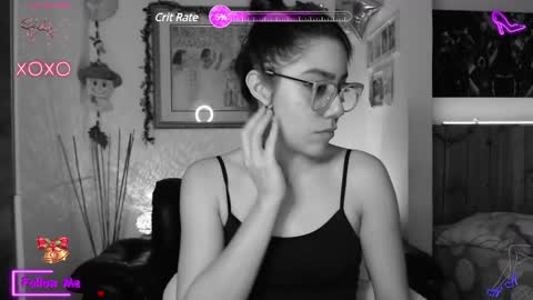 Snapshot of lauren_sweet7 chatting on December 4, 12:52 am Lauren online show from December 4, 12:52 am