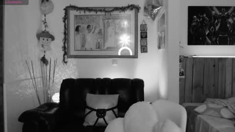Snapshot of lauren_sweet7 chatting on December 23, 1:08 am Lauren online show from December 23, 1:08 am