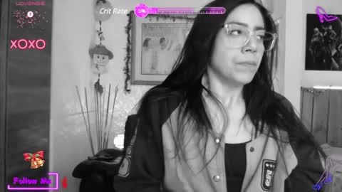 Snapshot of lauren_sweet7 chatting on January 3, 11:44 pm Lauren online show from January 3, 11:44 pm