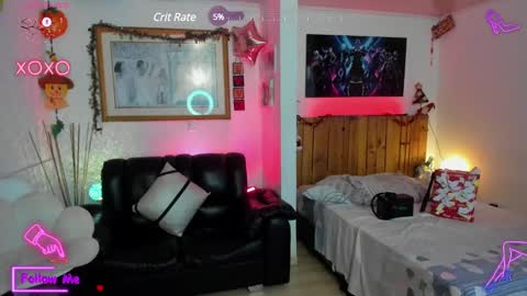 Snapshot of lauren_sweet7 chatting on February 2, 12:13 pm Lauren online show from February 2, 12:13 pm