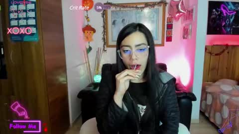 Snapshot of lauren_sweet7 chatting on February 24, 3:44 am Lauren online show from February 24, 3:44 am
