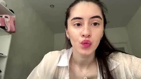 laurenadupuy online show from June 12, 1:10 pm