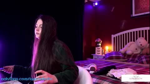 Snapshot of laurenbrite chatting on February 2, 6:04 am Lauren Brite online show from February 2, 6:04 am
