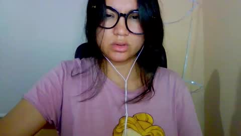 onlyfan laureng7 - 7 laureng2 online show from November 29, 9:12 am