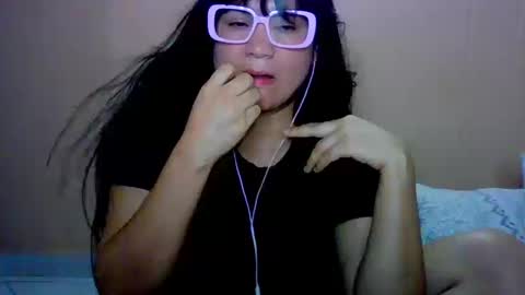 onlyfan laureng7 - 7 laureng2 online show from January 8, 12:46 am