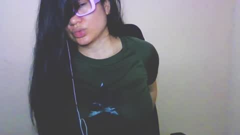 onlyfan laureng7 - 7 laureng2 online show from March 28, 5:40 am