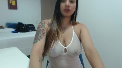 Lauren online show from December 17, 11:44 pm