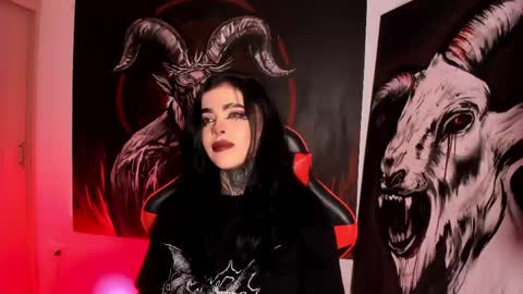 Snapshot of laurenrousexx chatting on May 1, 10:36 pm LAUREN INDEPENDENT MODEL HELP ME REACH 100 LIKES PLS online show from May 1, 10:36 pm