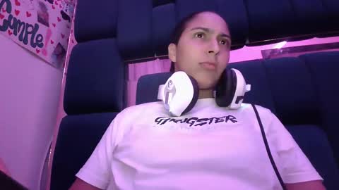 Snapshot of laurent0502 chatting on December 2, 3:37 am Laurent online show from December 2, 3:37 am